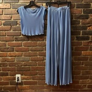 DRESS DAY crop top + pants set lounge vacay wear